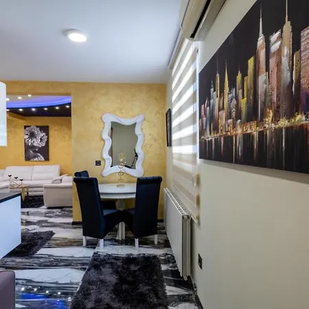 Andjela Lux Apartament *