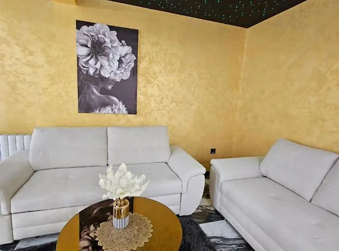 Andjela Lux * Vrnjačka Banja